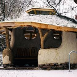 150 | Schutzhütte am Rathaus im Winter