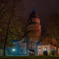 749 | Herbstabend am Schloss