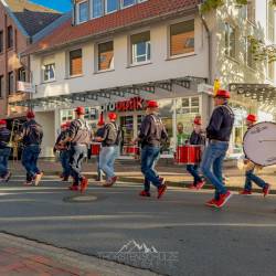 1140 | Eröffnungsausmarsch vom Rathaus zum Festzelt mit den Redkorps