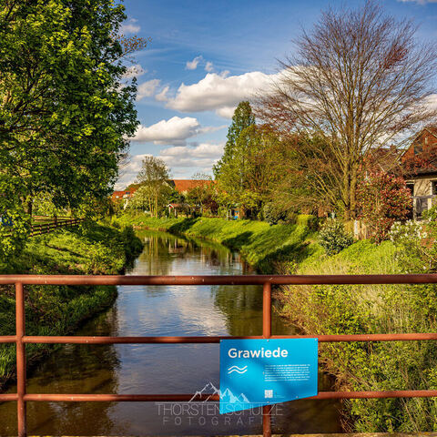 #1742 · Blick von Regenbogenbrücke auf die Grawiede