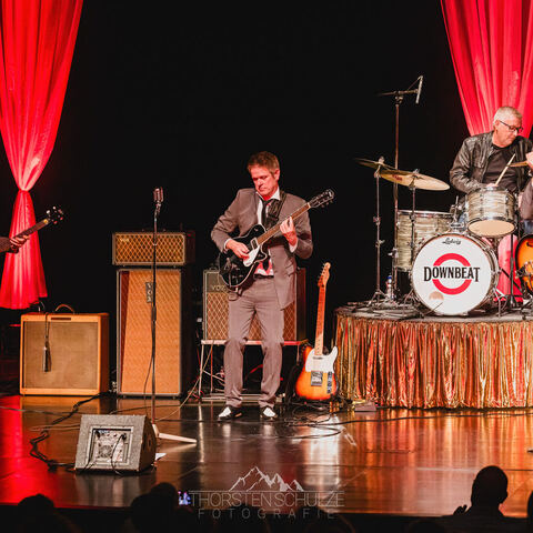 #2277 · Downbeat Benefizkonzert Dezember 2024 im Theater Diepholz - Downbeat sind Carsten Politzky, Rolf Langkamp, Jan Heyer und Thomas Wilker