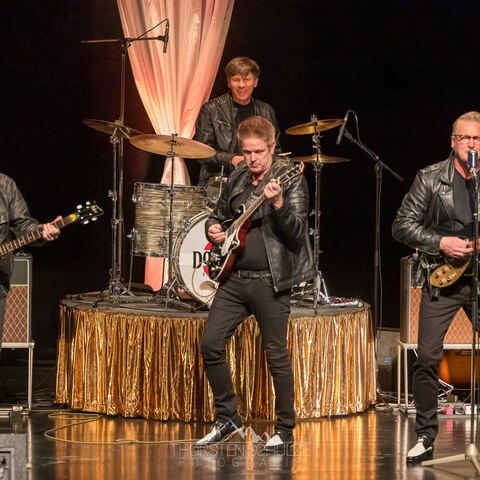 #2251 · Downbeat Benefizkonzert Dezember 2024 im Theater Diepholz - Downbeat sind Carsten Politzky, Rolf Langkamp, Jan Heyer und Thomas Wilker