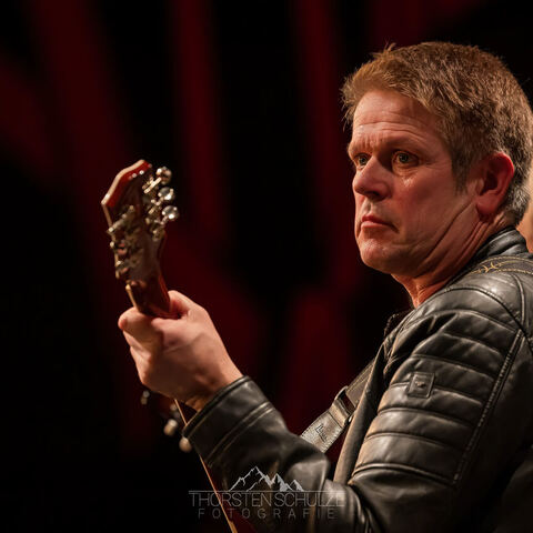 #2195 · Downbeat Benefizkonzert Dezember 2024 im Theater Diepholz - Downbeat sind Carsten Politzky, Rolf Langkamp, Jan Heyer und Thomas Wilker