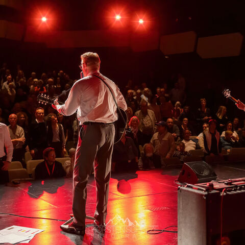 #2258 · Downbeat Benefizkonzert Dezember 2024 im Theater Diepholz - Downbeat sind Carsten Politzky, Rolf Langkamp, Jan Heyer und Thomas Wilker