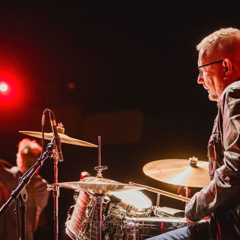 #2274 · Downbeat Benefizkonzert Dezember 2024 im Theater Diepholz - Downbeat sind Carsten Politzky, Rolf Langkamp, Jan Heyer und Thomas Wilker