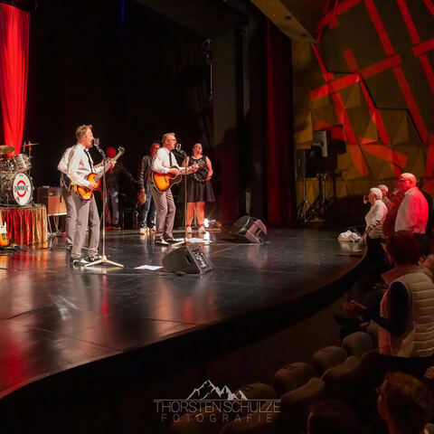 #2254 · Downbeat Benefizkonzert Dezember 2024 im Theater Diepholz - Downbeat sind Carsten Politzky, Rolf Langkamp, Jan Heyer und Thomas Wilker