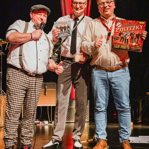 #2269 · Downbeat Benefizkonzert Dezember 2024 im Theater Diepholz - Downbeat sind Carsten Politzky, Rolf Langkamp, Jan Heyer und Thomas Wilker