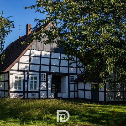 #2368 · Fachwerkhaus am Parkweg
