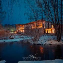 #1645 · Hasu am Wasser im Winter