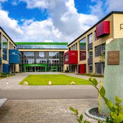 #131 · PHWT - Private Hochschule für Wirtschaft und Technik