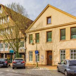 #220 · Restaurant Burggrafen und ehemals Löwenapotheke