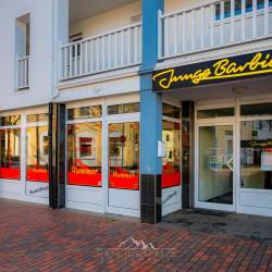 #203 · Restaurant Hummer und Junge Barbiere in der Langenstrasse
