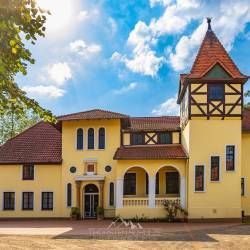 #366 · Rittergut in Falkenhardt