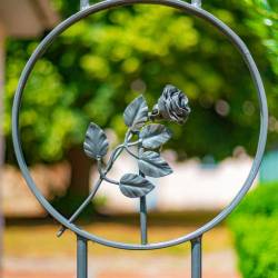 #752 · Rosengarten Pforte