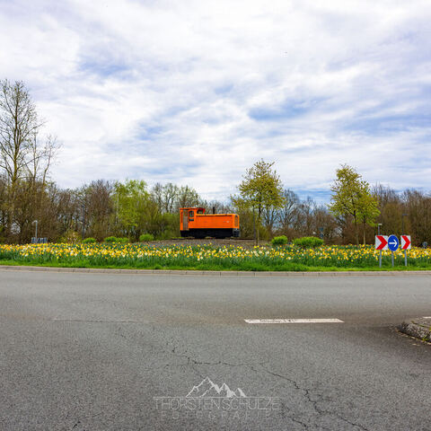 #1720 · Schöma Lokomotive am Kreisel Sulingerstraße