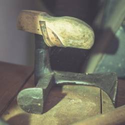 #1281 · Schuhmacher Werkstatt