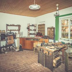 #1242 · Schumacher Werkstatt